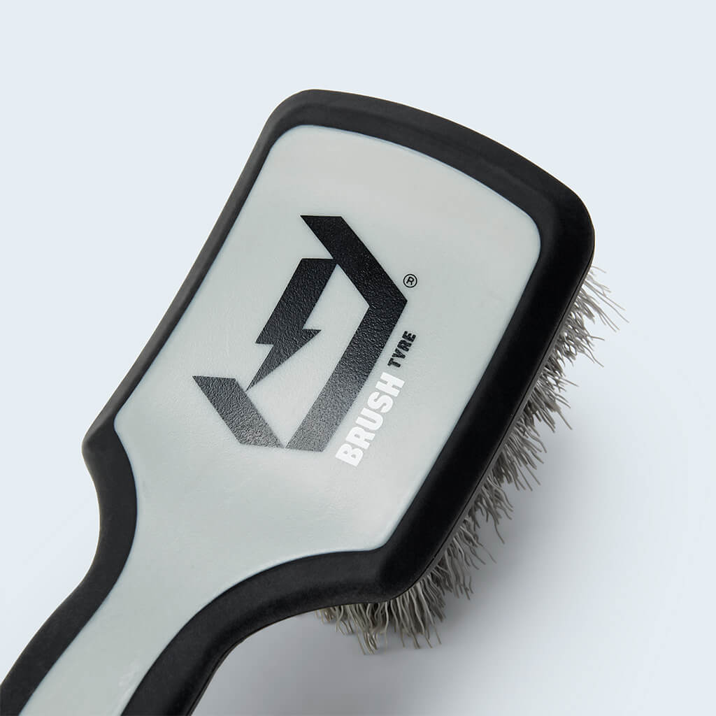 Duel Autocare Duel Tyre Scrubbing Brush