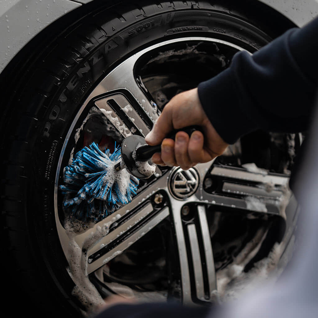 Duel Autocare EZ Detail Wheel Brush